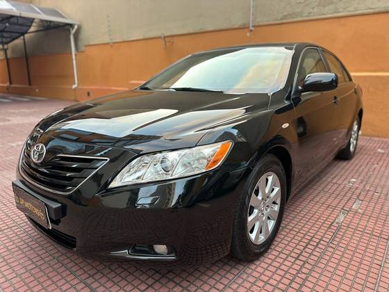 TOYOTA CAMRY 3.5 XLE V6 24V GASOLINA 4P AUTOMÁTICO